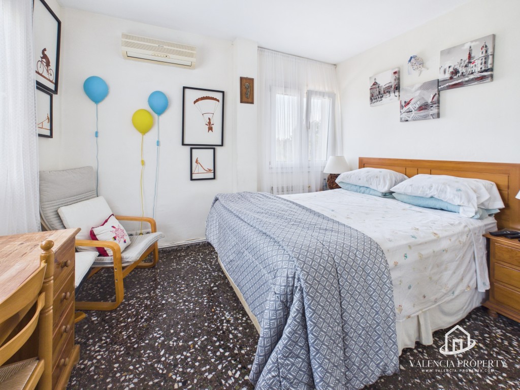 Property 2490 - Image 24