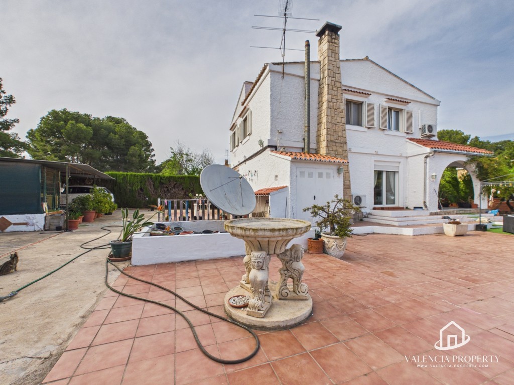 Property 2490 - Image 31