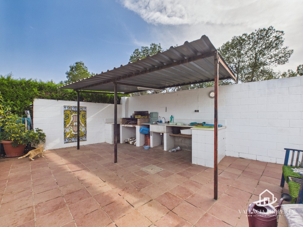 Property 2490 - Image 34