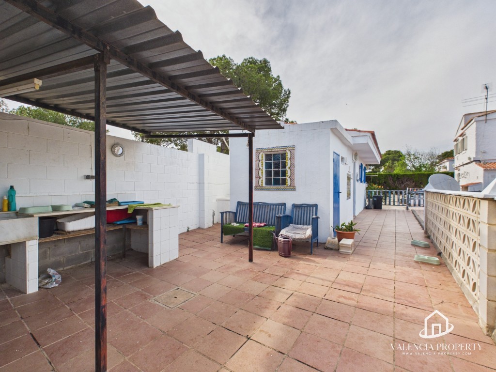 Property 2490 - Image 35