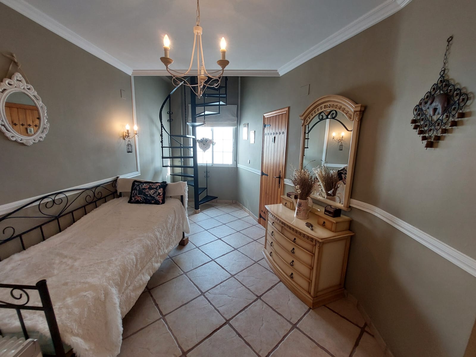 Property 2491 - Image 10