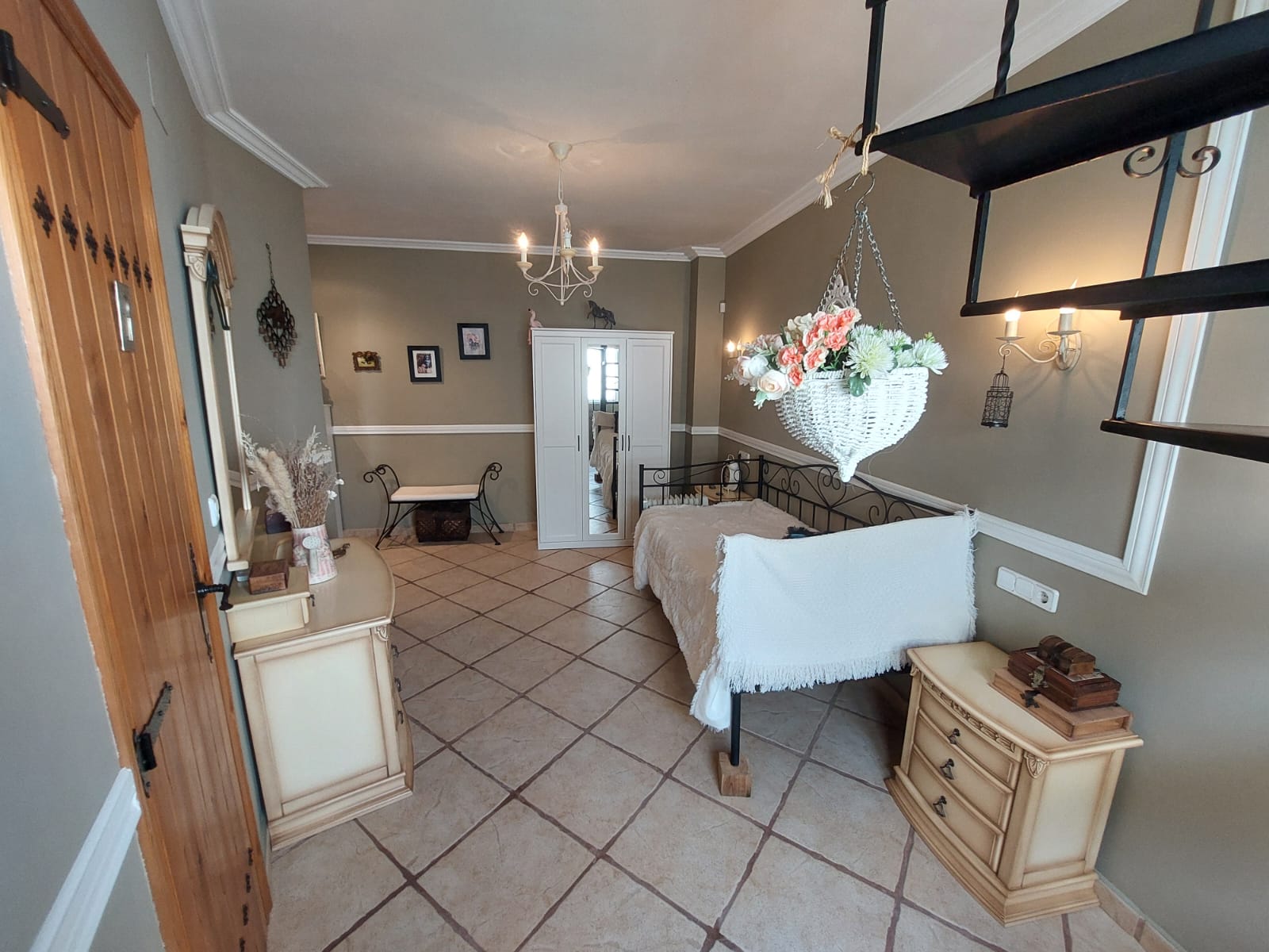 Property 2491 - Image 12