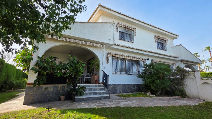 Property 2493 - Image 52
