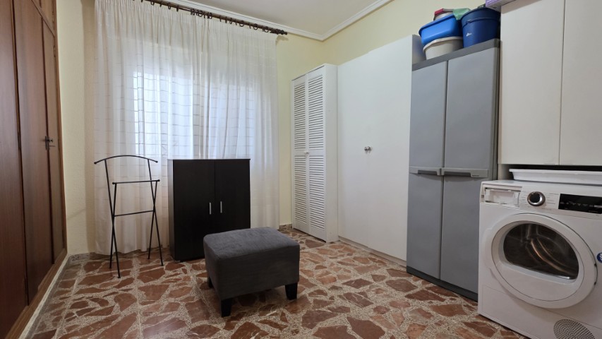 Property 2493 - Image 36
