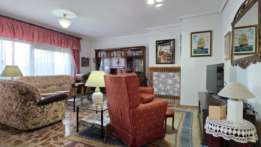 Property 2493 - Image 46