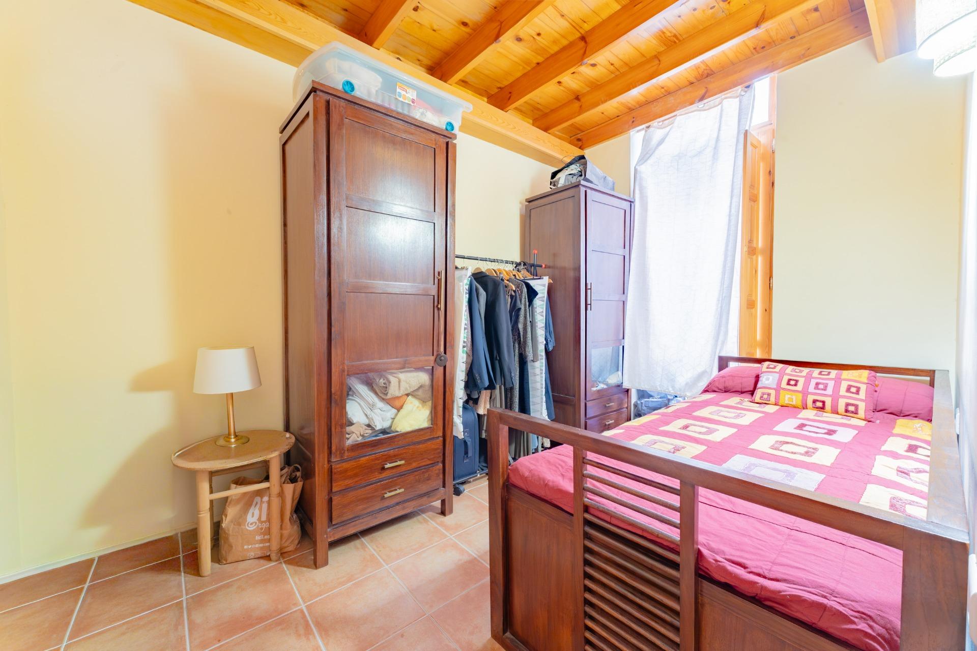 Property 2495 - Image 20