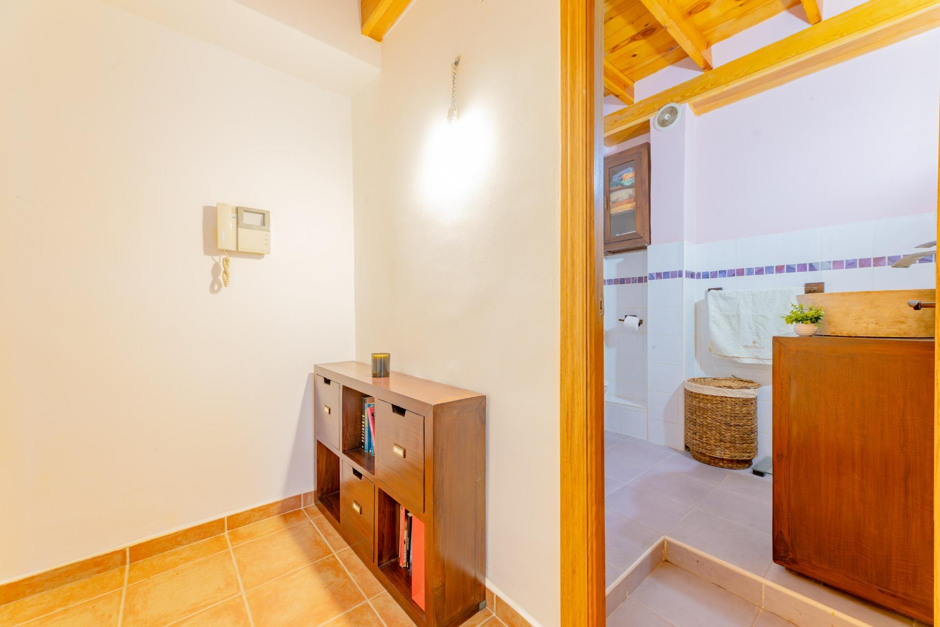 Property 2495 - Image 24