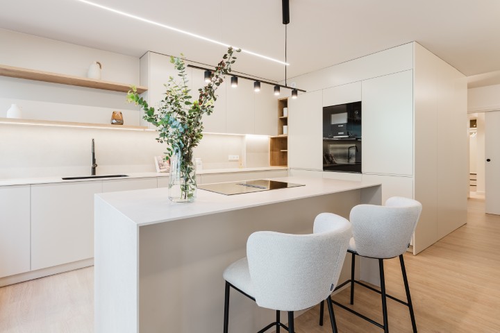 Property 2496 - Image 2
