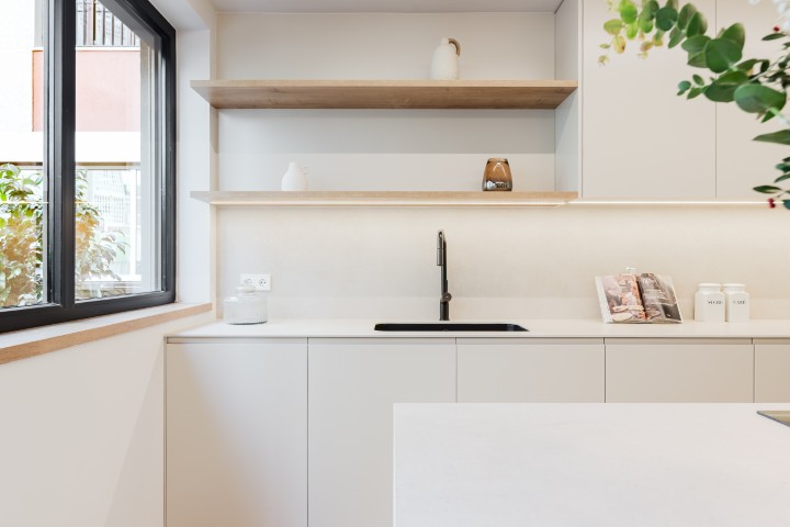 Property 2496 - Image 3