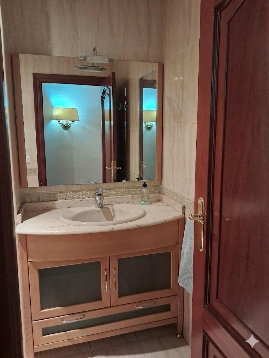 Property 2497 - Image 17