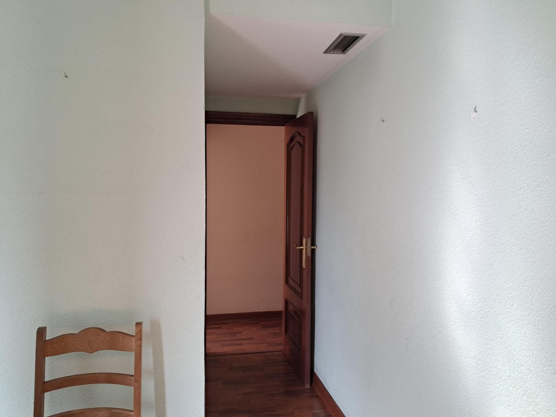 Property 2497 - Image 27