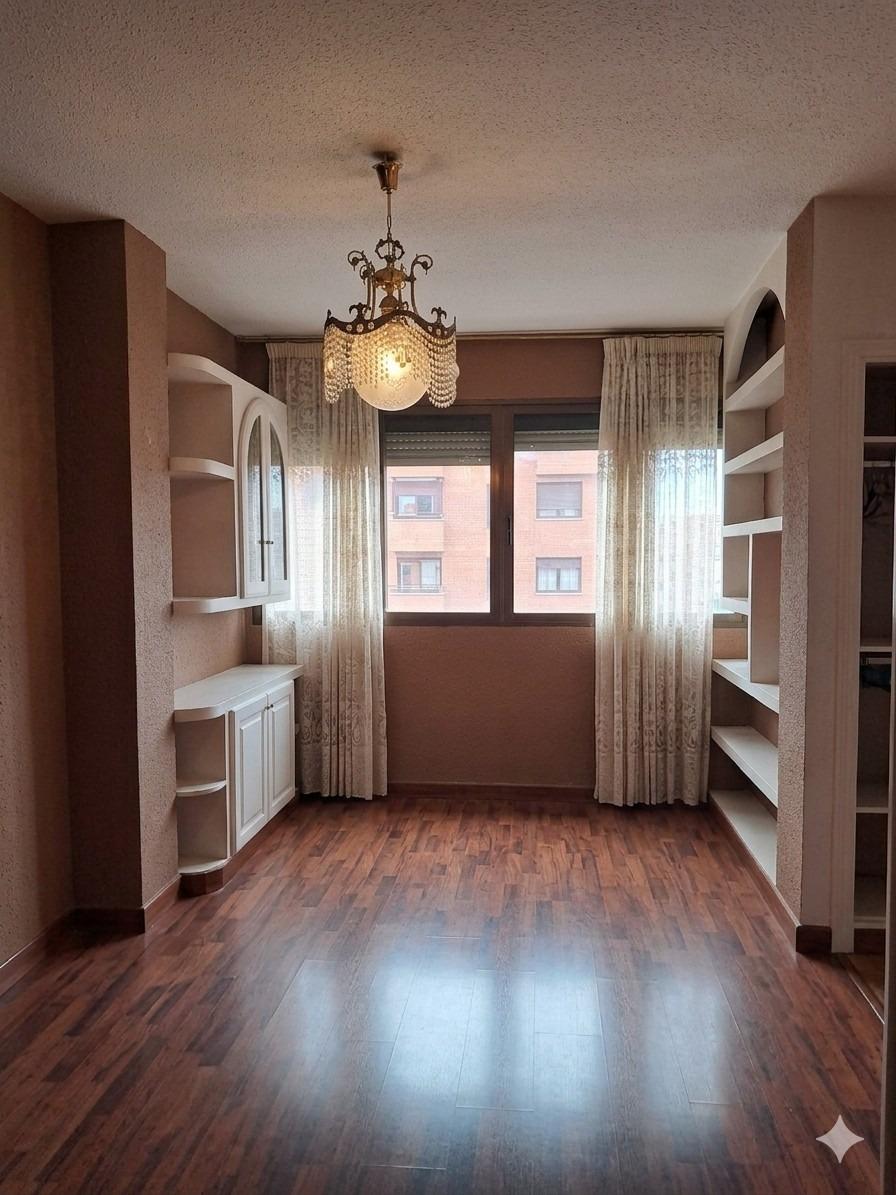 Property 2497 - Image 6