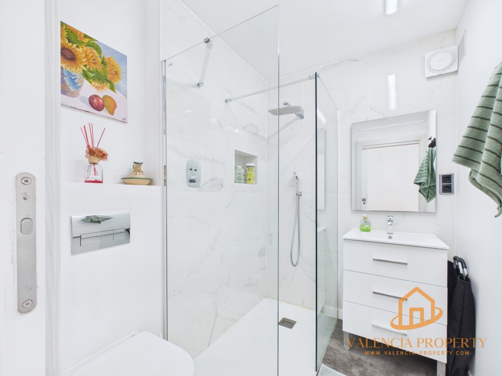 Property 2507 - Image 40