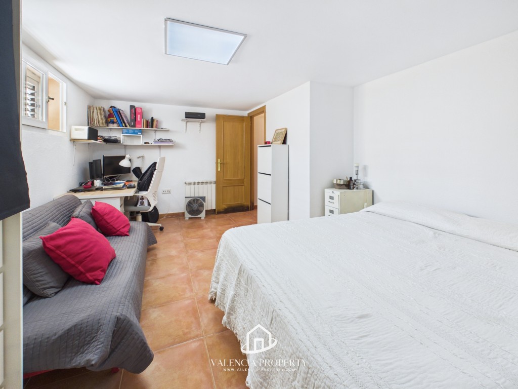 Property 2508 - Image 29