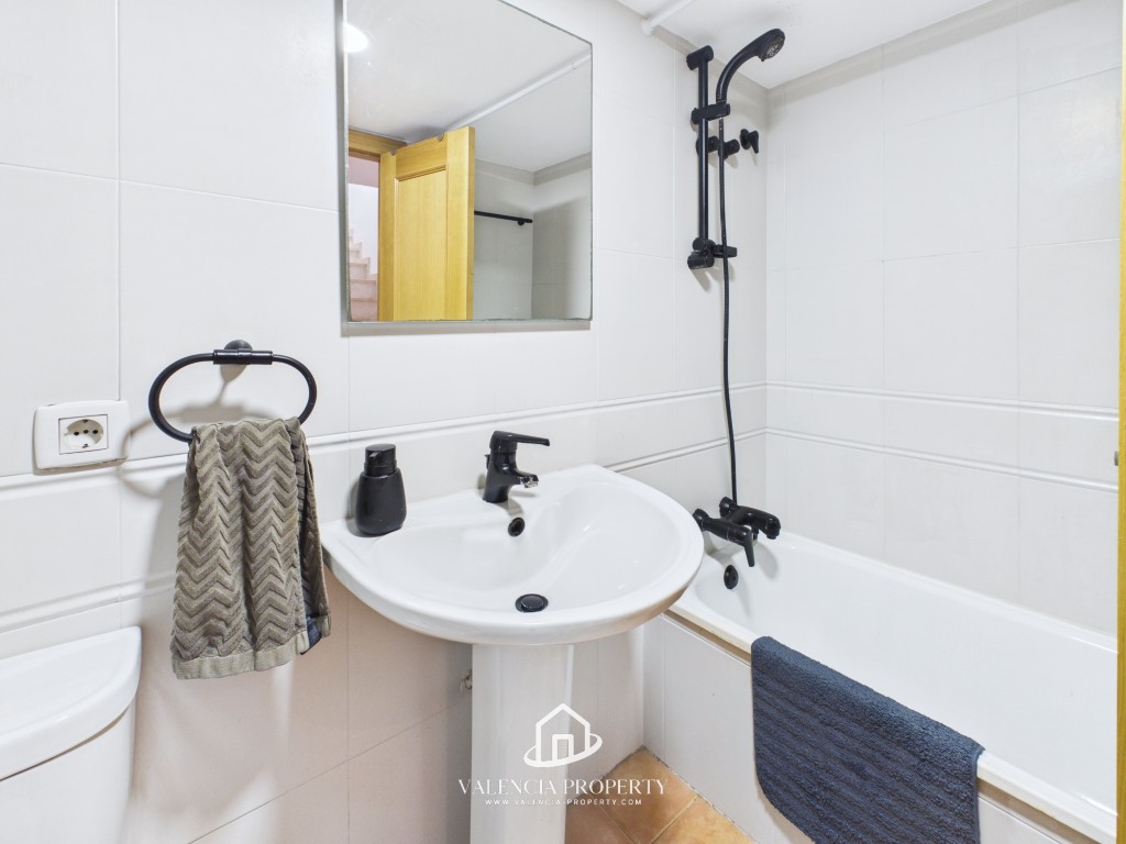 Property 2508 - Image 30
