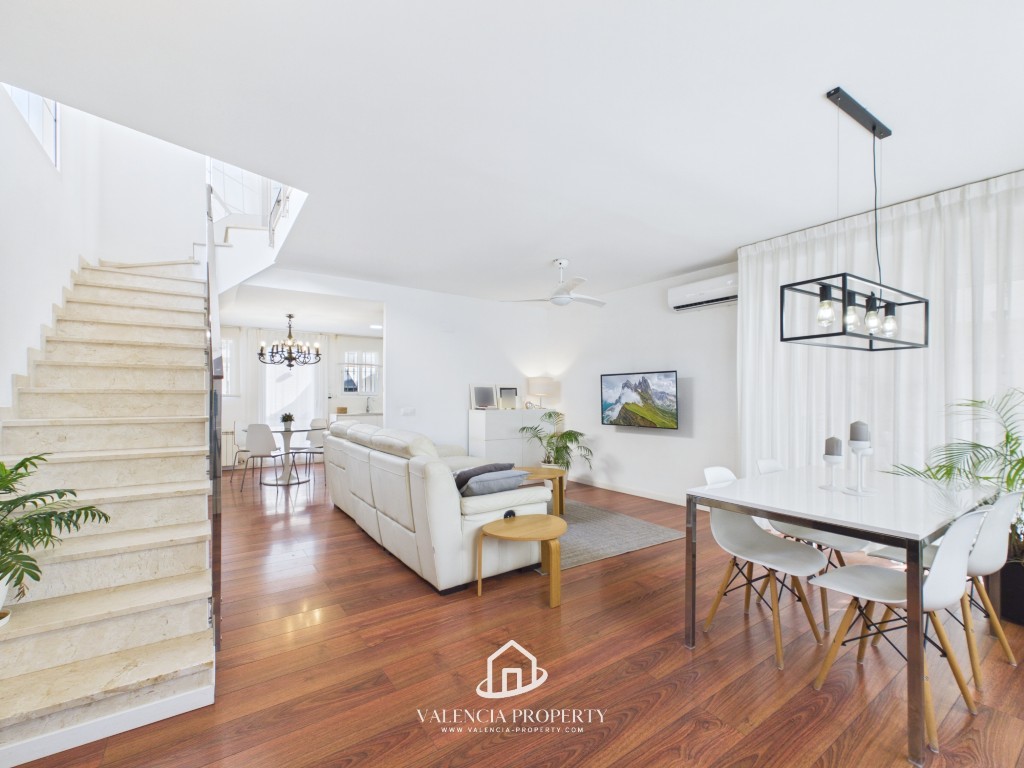 Property 2508 - Image 2