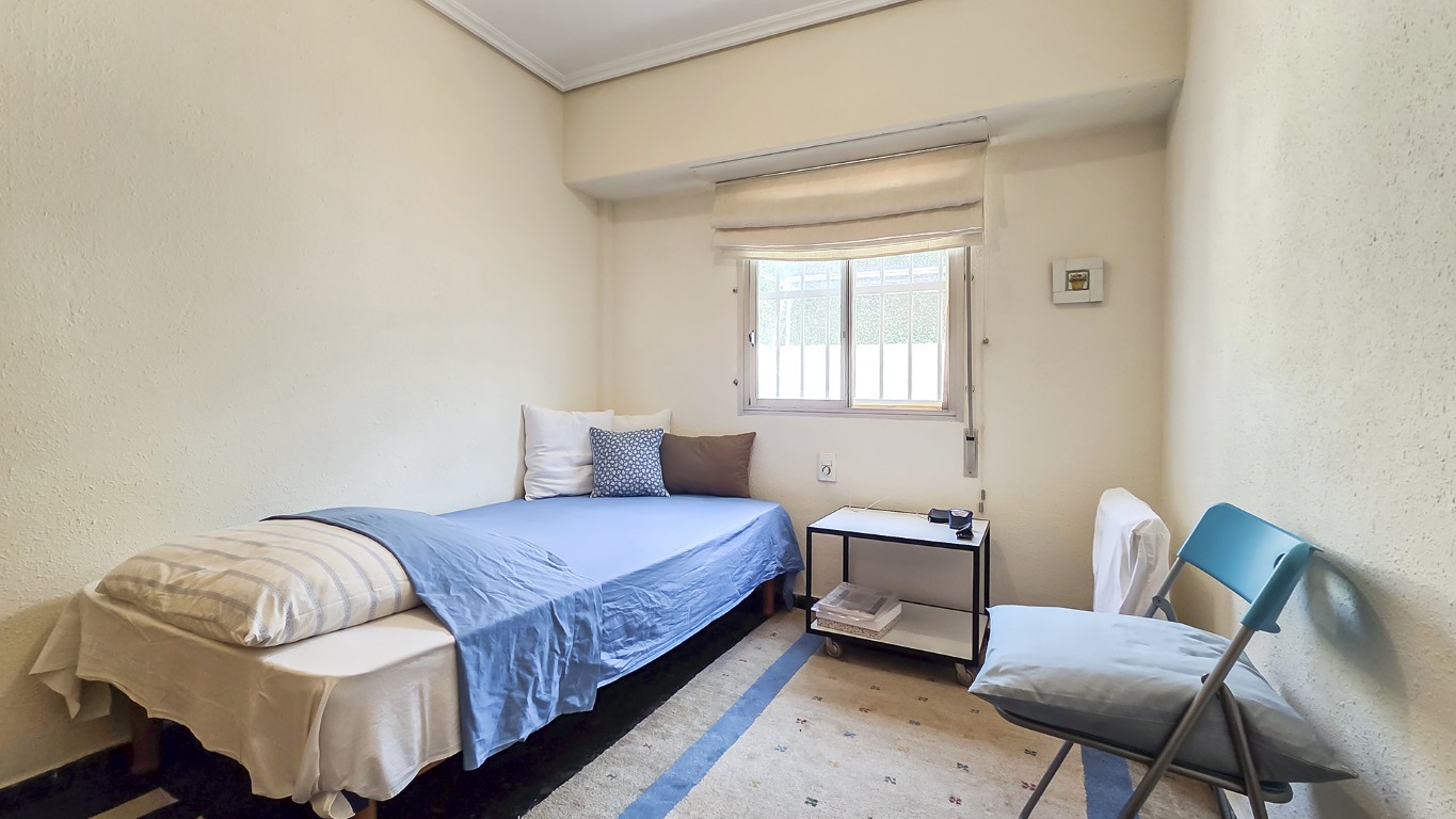 Property 2509 - Image 18