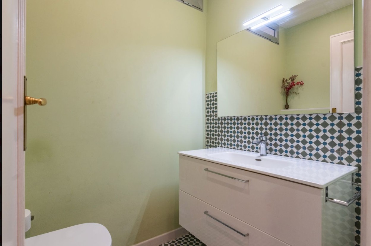 Property 2510 - Image 18