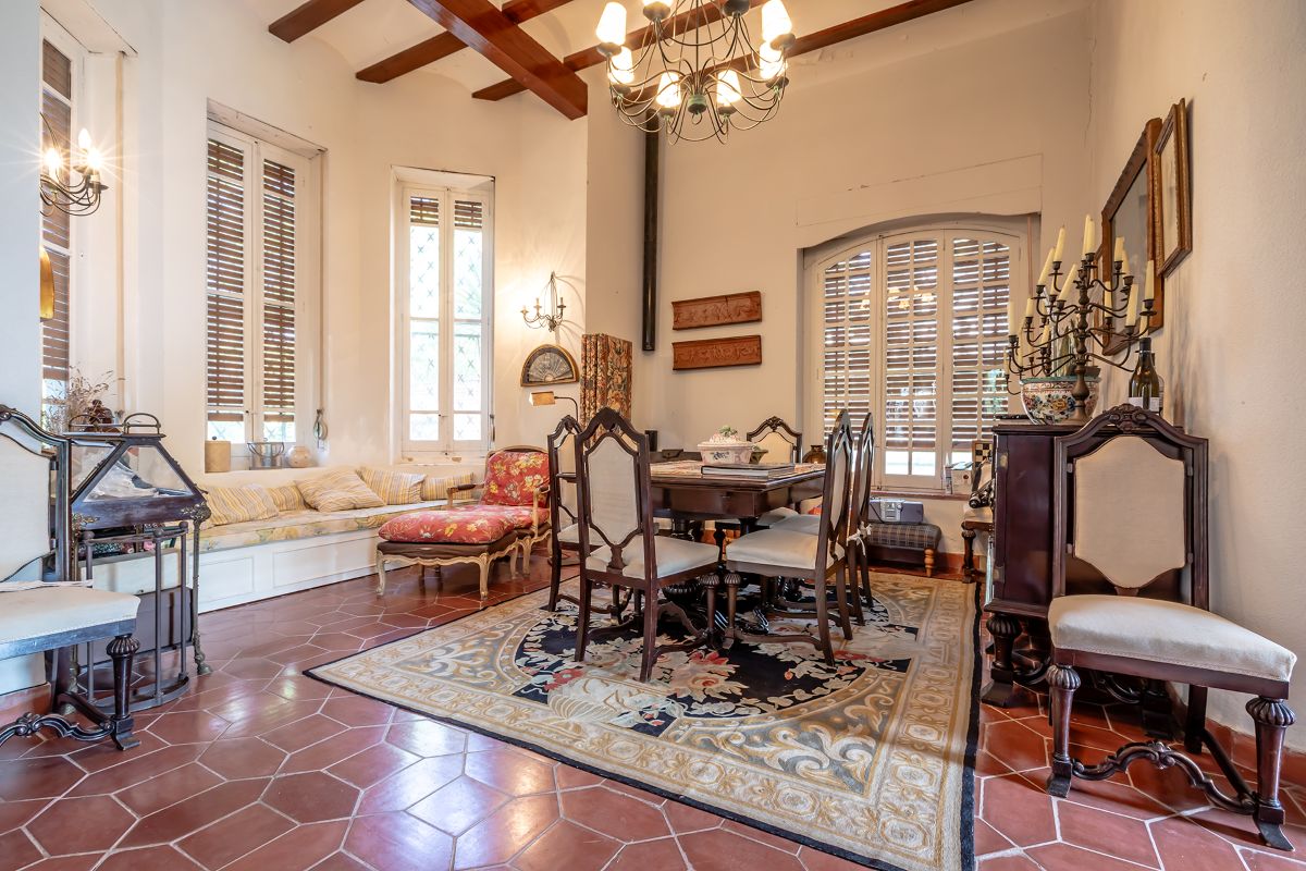 Property 2519 - Image 32