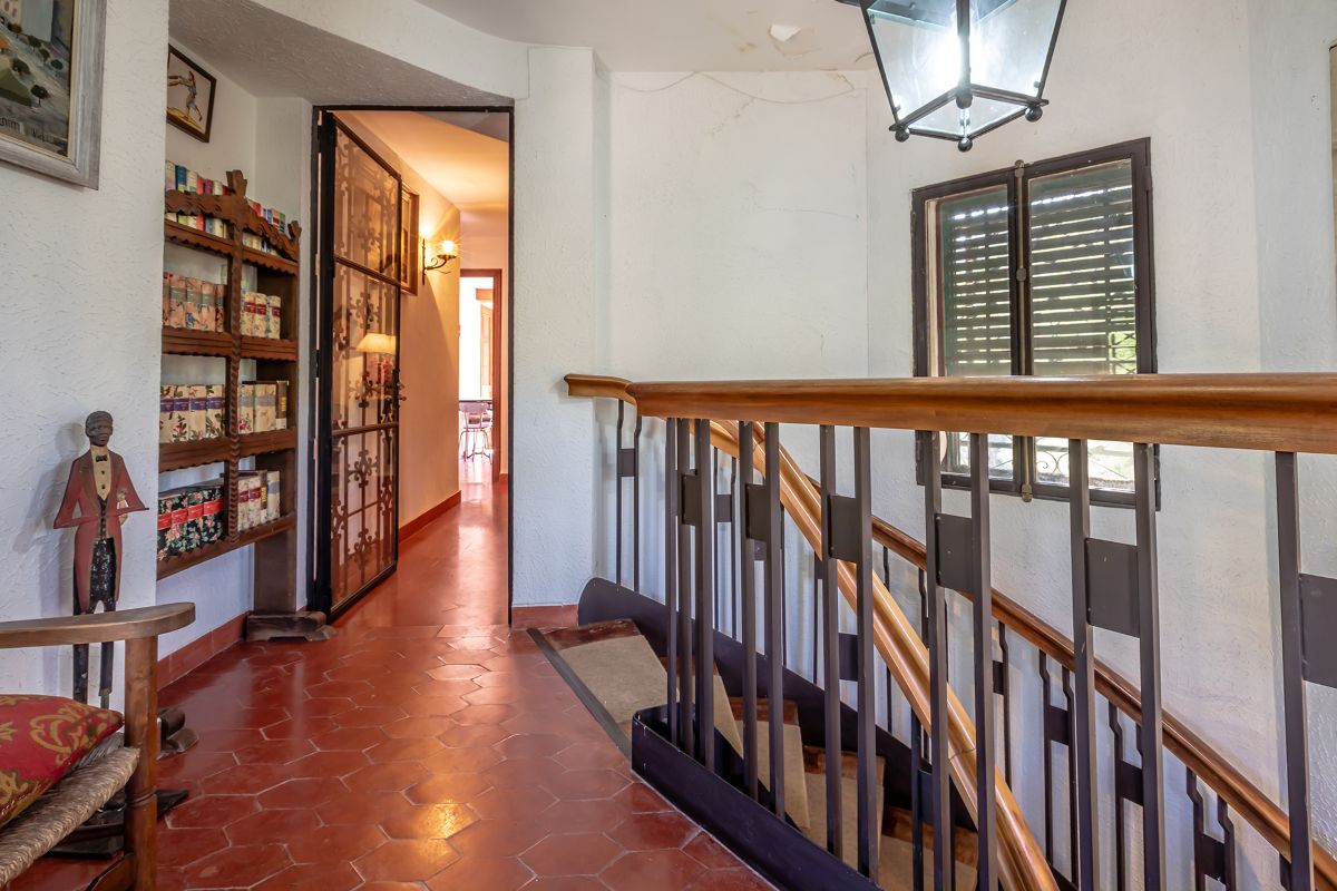 Property 2519 - Image 42