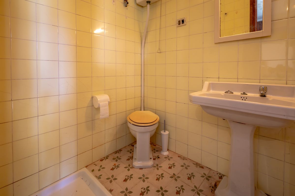 Property 2519 - Image 55