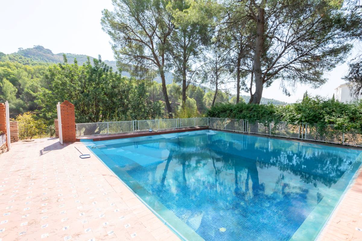 Property 2519 - Image 13