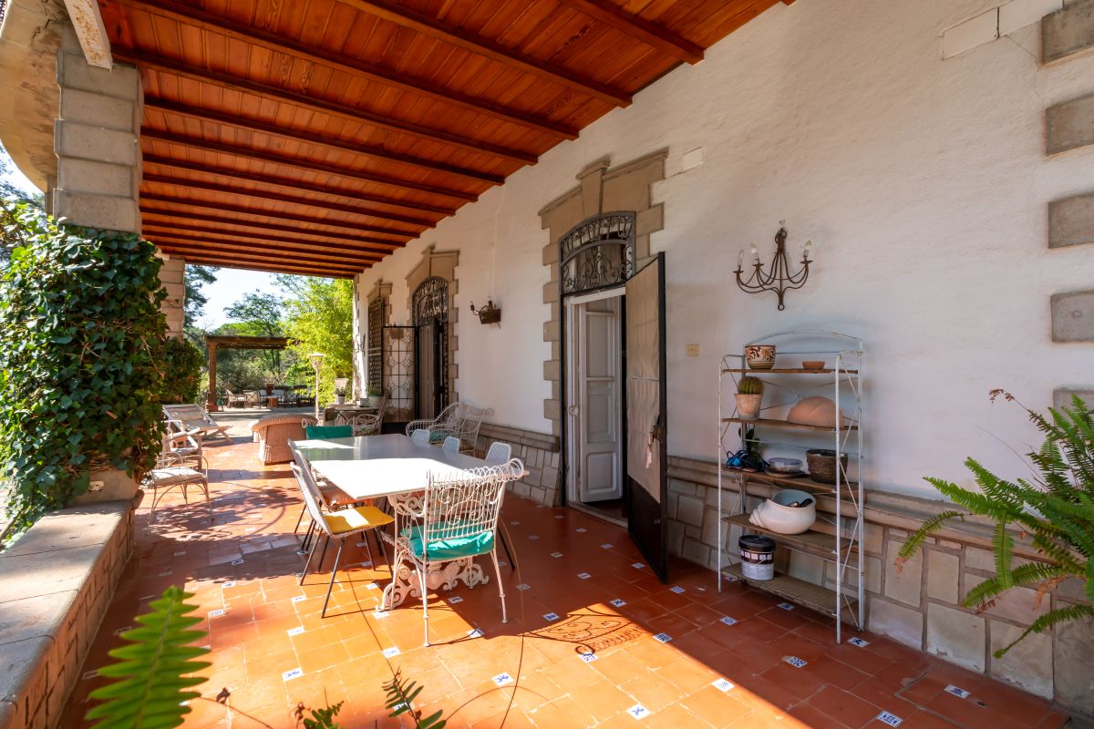 Property 2519 - Image 21