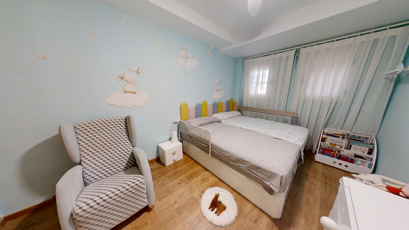 Property 2527 - Image 39