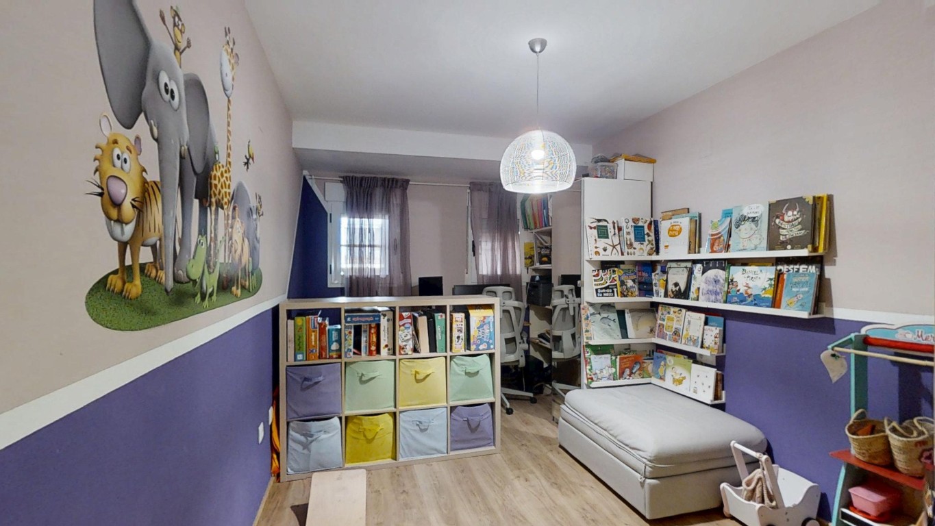 Property 2527 - Image 33