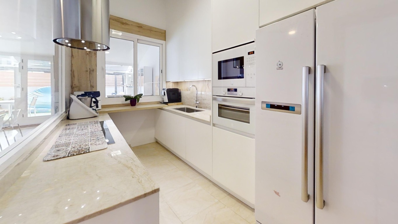 Property 2527 - Image 15