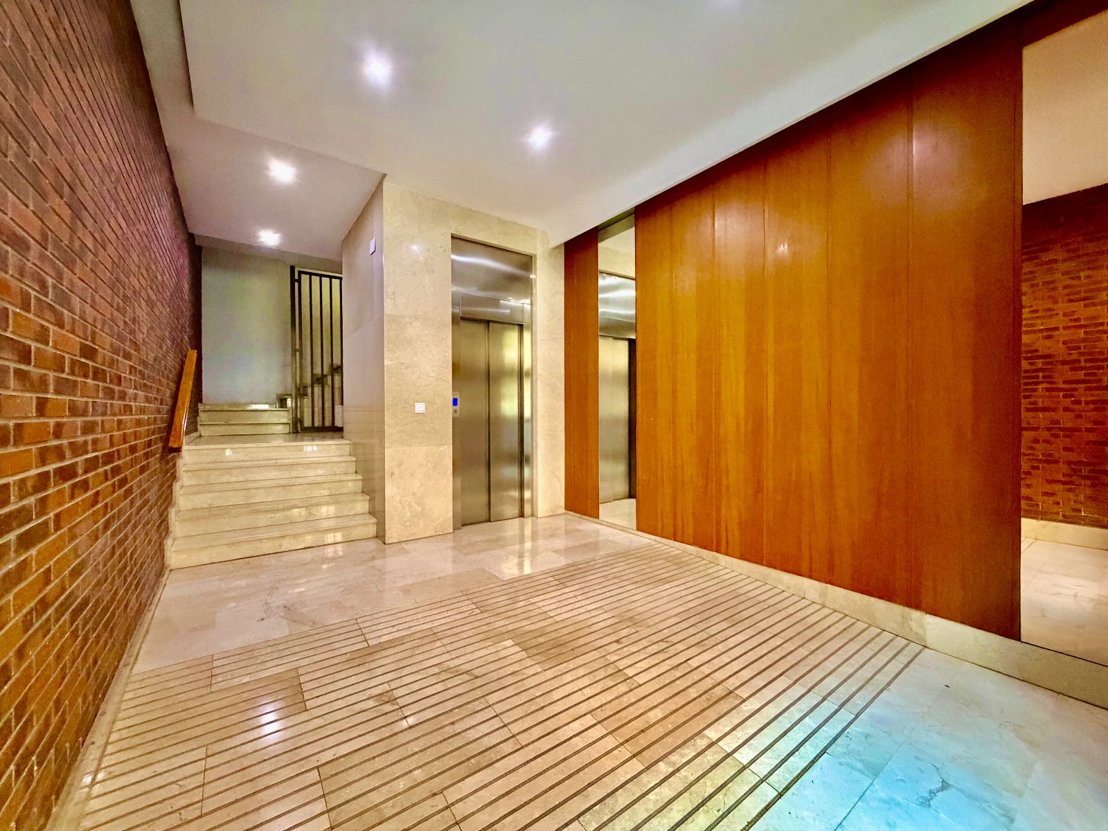 Property 2529 - Image 2