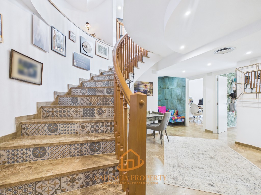 Property 2532 - Image 3