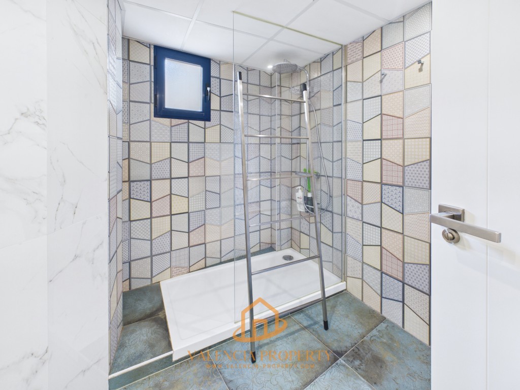 Property 2532 - Image 22
