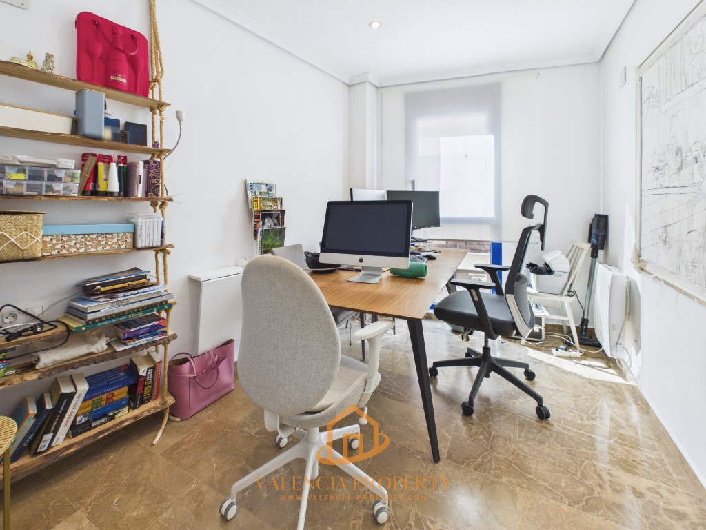 Property 2532 - Image 25